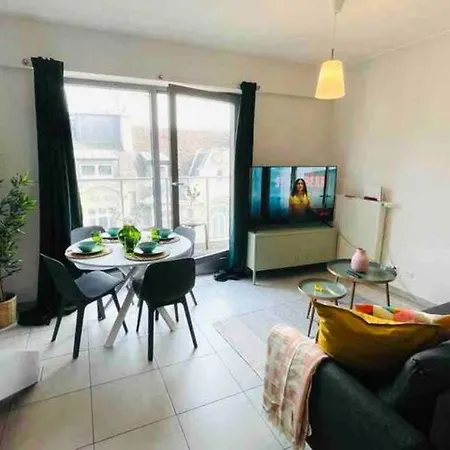 Duplex In City Center W Two Private Terraces * Luxembourg